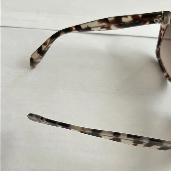 Prada Brown Tortoise Women's Sunglasses - Picture 9 of 11